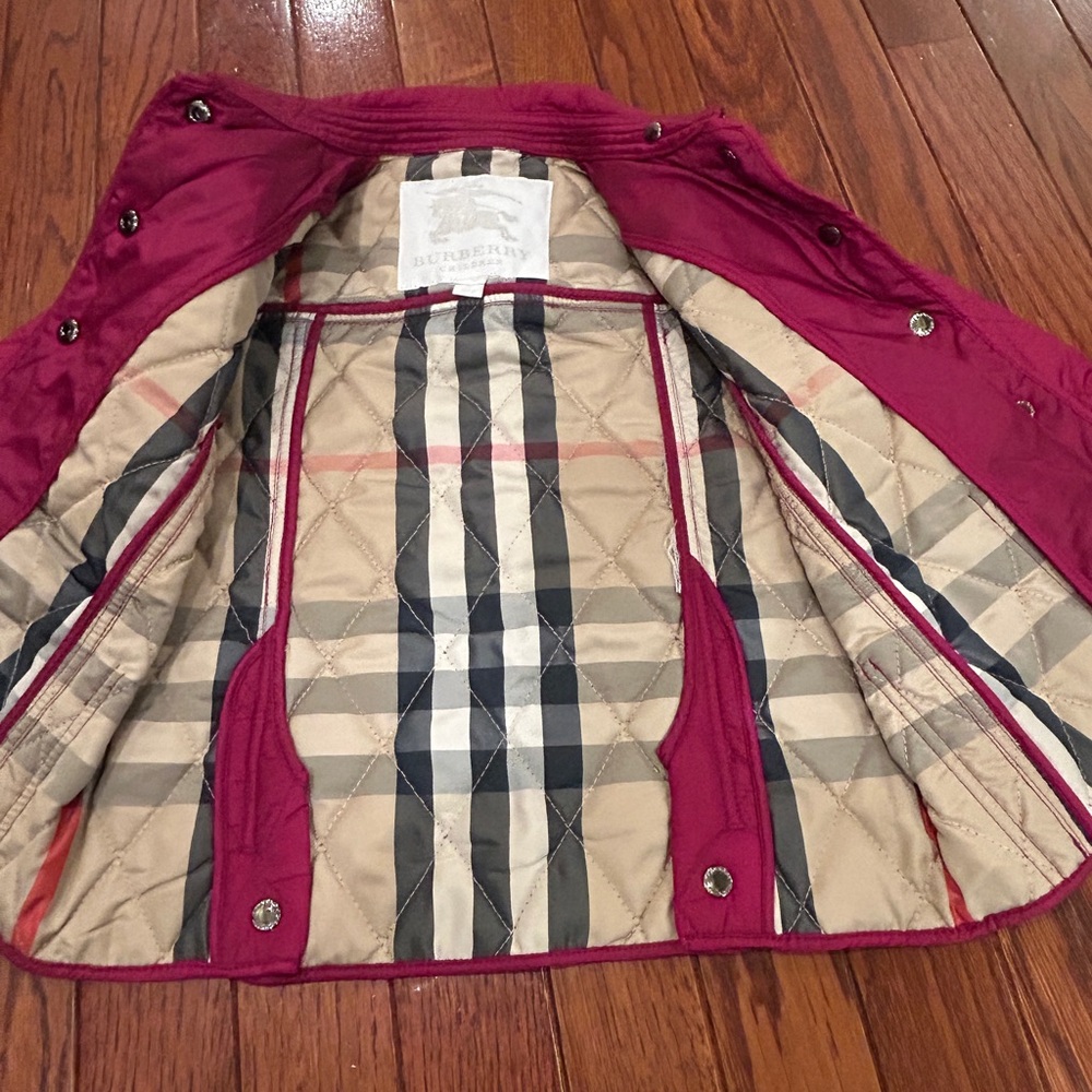 Burberry Children's Quilted Jacket Nova Check Burgundy Size 3Y - Picture 5 of 10